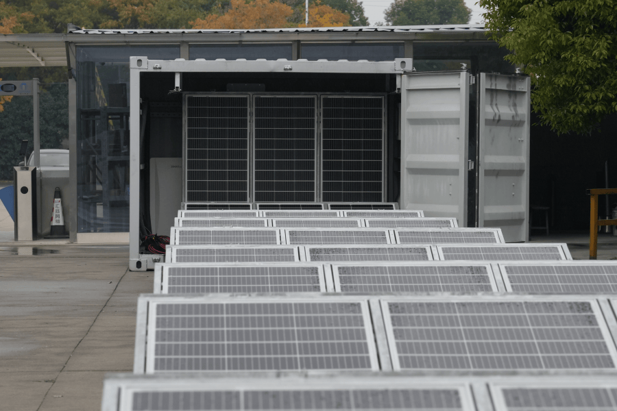 Manufacturing Standards for 215kWh Cabinet Lithium Battery Storage for EV Charging